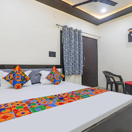 Fabexpress Awadh Inn - 400M From Shri Ram Janam Bhumi Ayodhya エクステリア 写真
