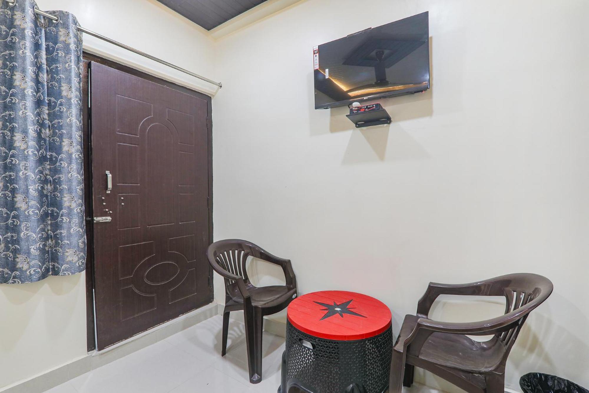Fabexpress Awadh Inn - 400M From Shri Ram Janam Bhumi Ayodhya エクステリア 写真